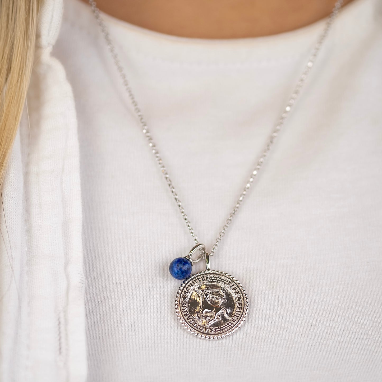 Halskette 925er Silber Schütze mit Kraftstein Lapislazuli und Zirkonia